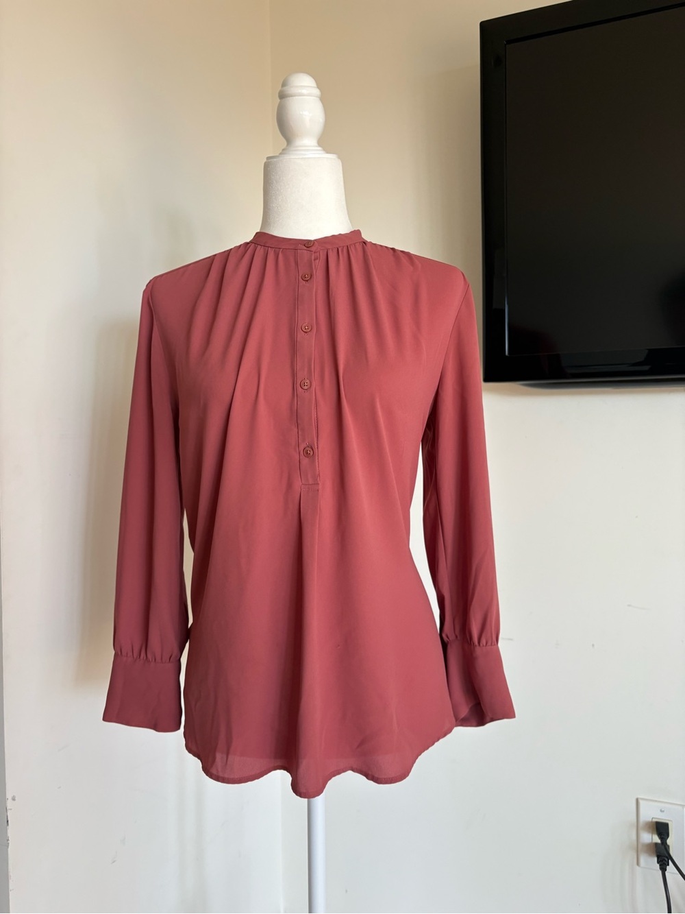Ann Taylor Mauve Button Front Blouse | Long Sleeve | Size S